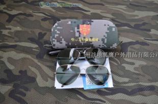 守護飛行視野，盡顯運動風(fēng)范——解析供應(yīng)殲十版07飛行偏光太陽鏡